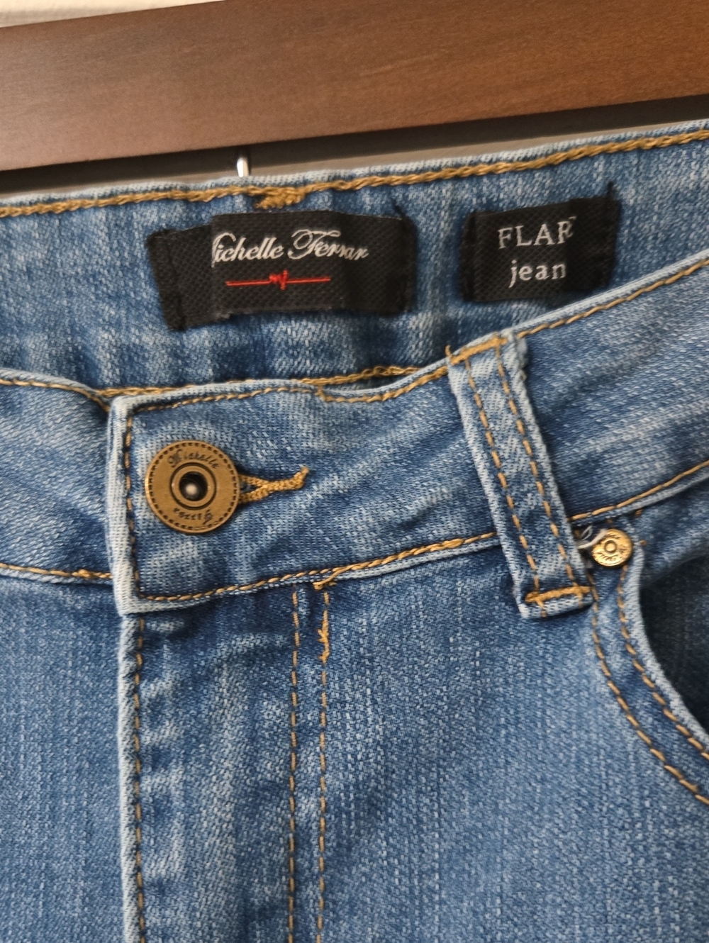 Michelle Ferrar Distressed Flare Jeans Size 11